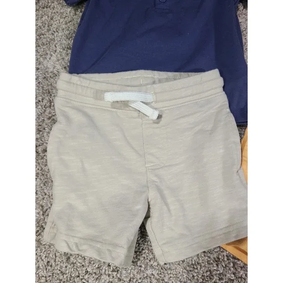 Baby boy outfits sets 12m - Picture 4 of 9